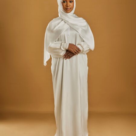 Harir Prayer Gown - White