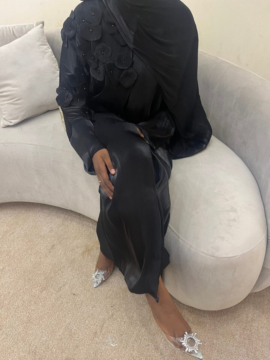 Glow Abaya