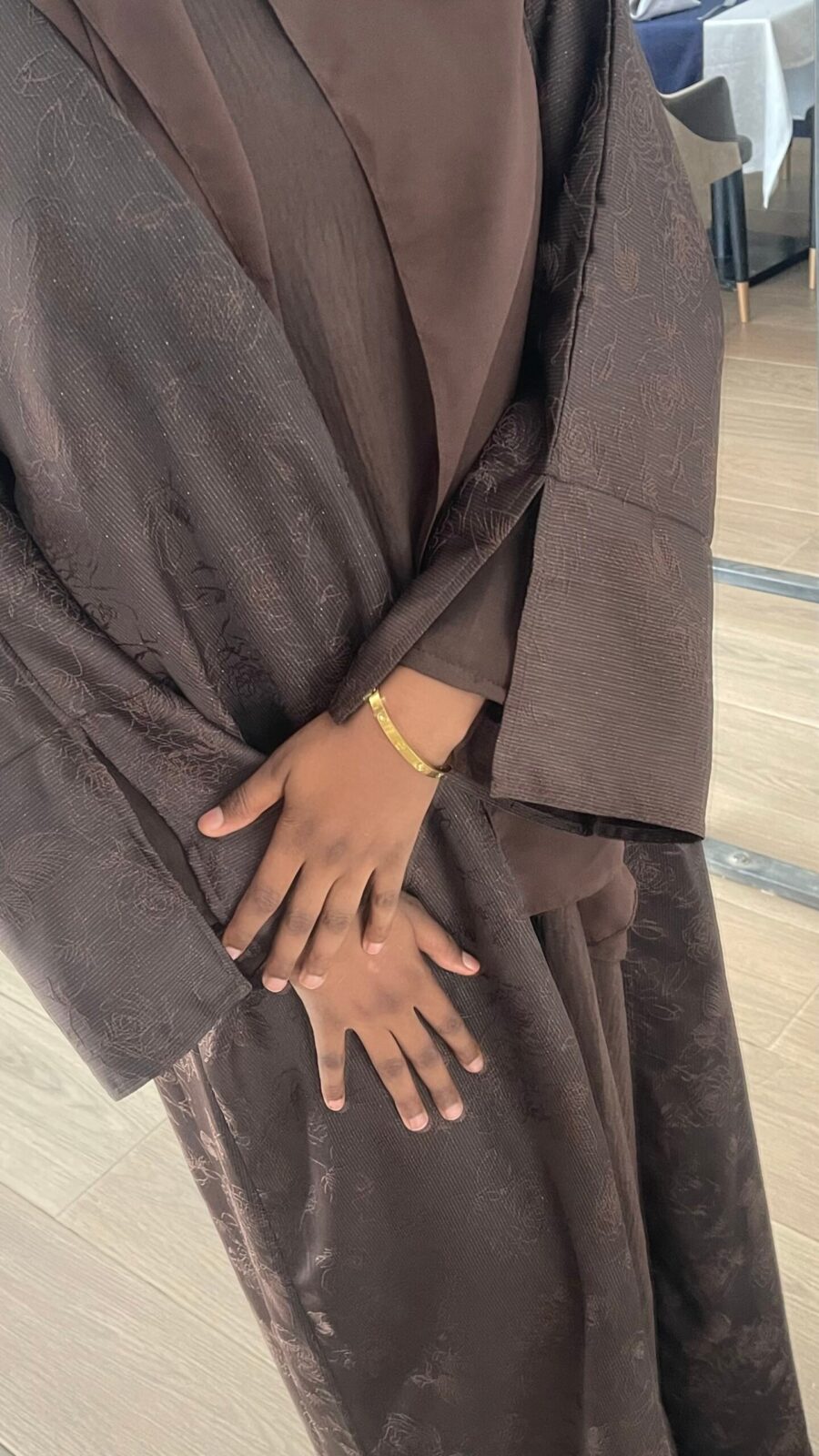 Shimmer Jacquard Abaya - Image 3