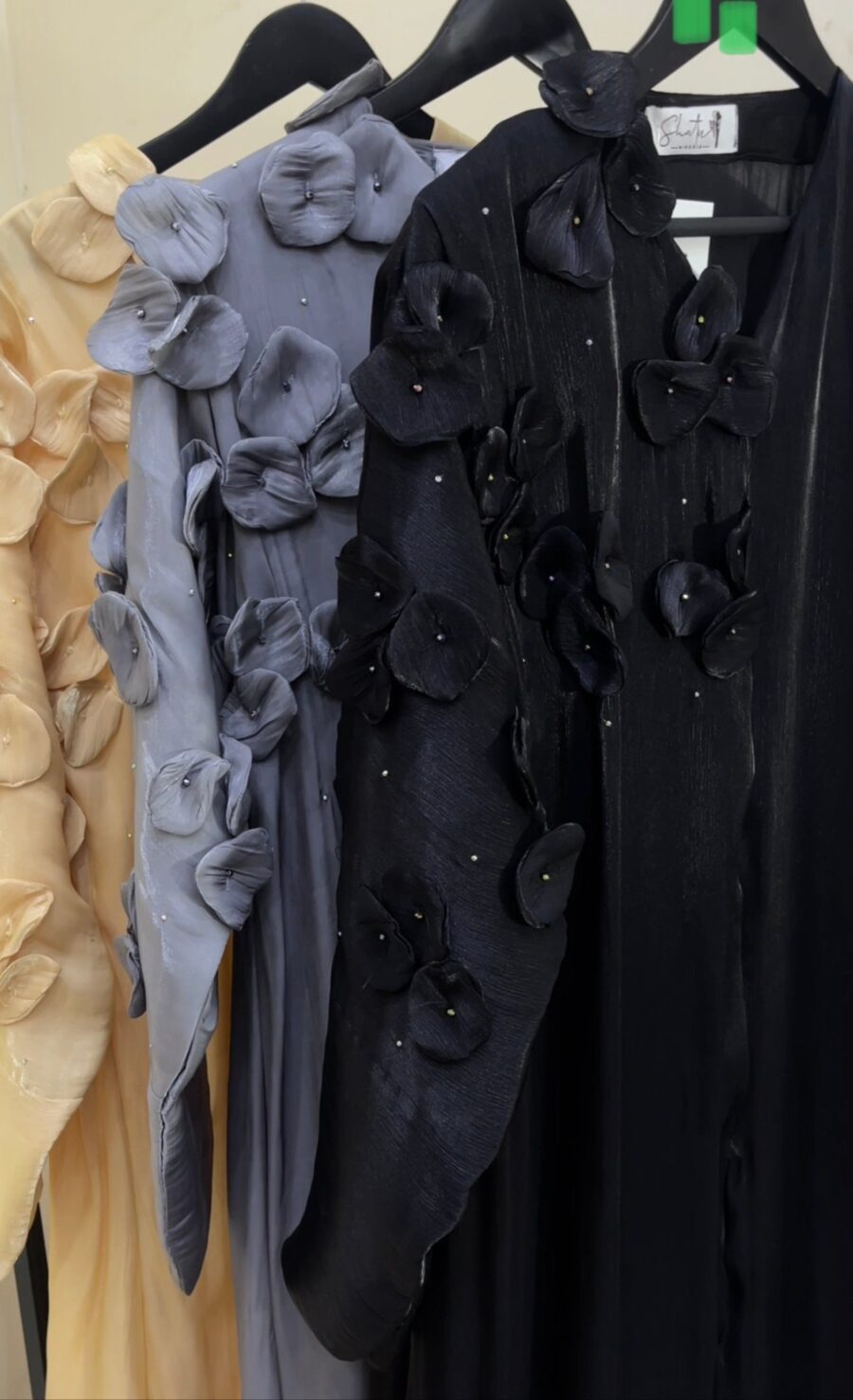 Glow Abaya - Image 2