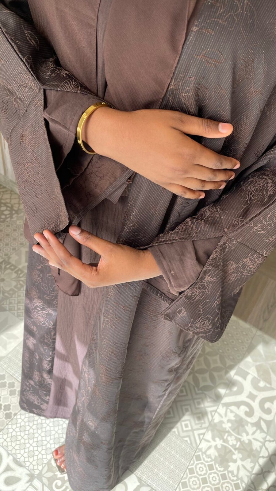 Shimmer Jacquard Abaya - Image 2